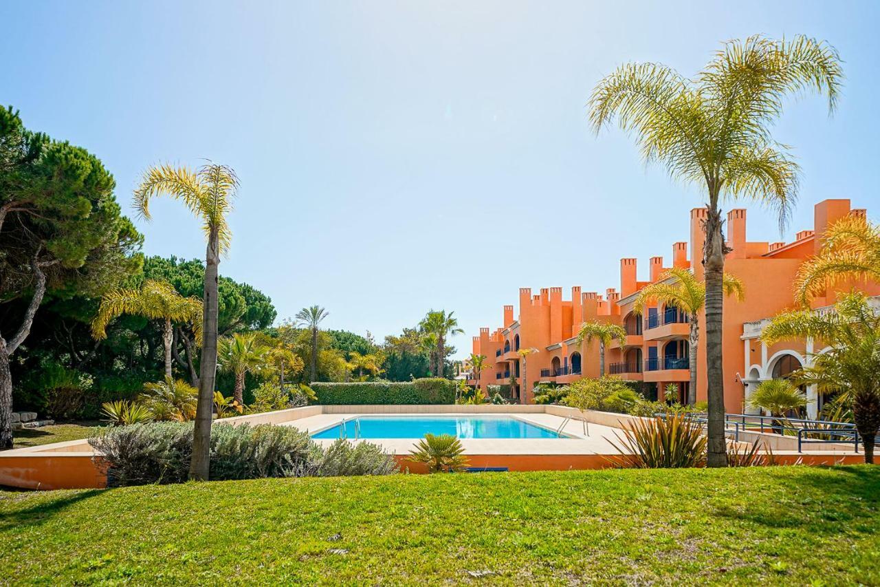 Al - Apartamento Vila Sol F5 Ah Куартейра Екстер'єр фото