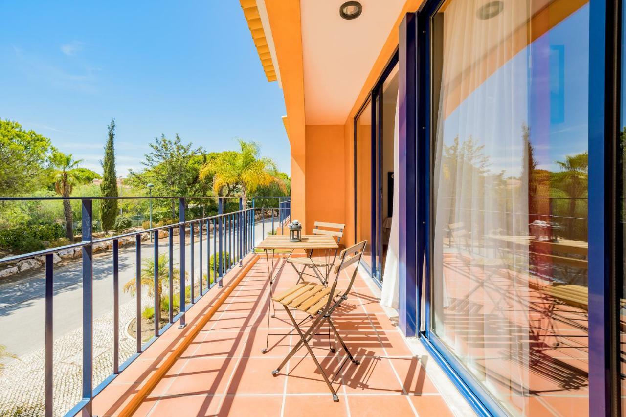 Al - Apartamento Vila Sol F5 Ah Куартейра Екстер'єр фото